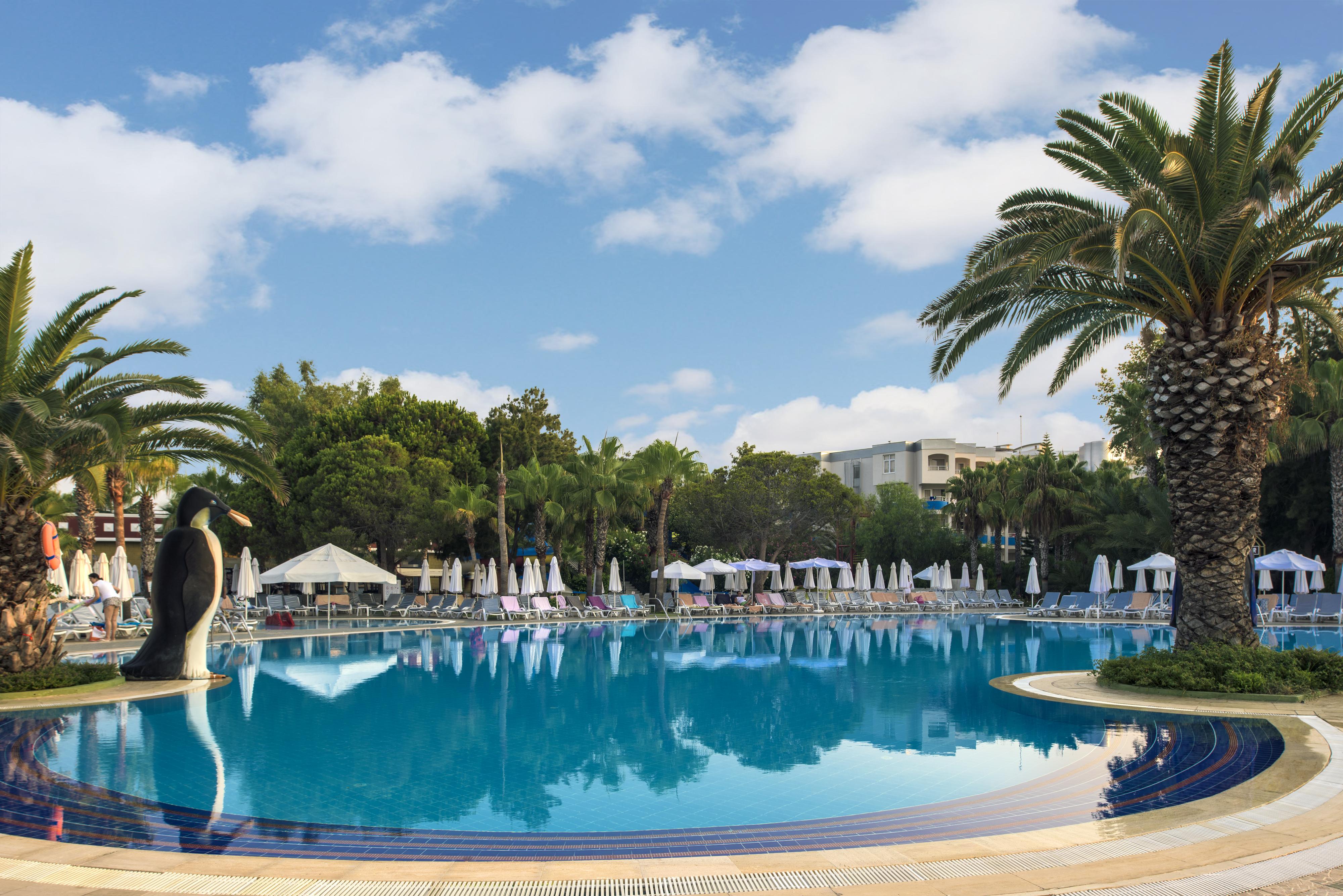Botanik Hotel And Resort Okurcalar Buitenkant foto